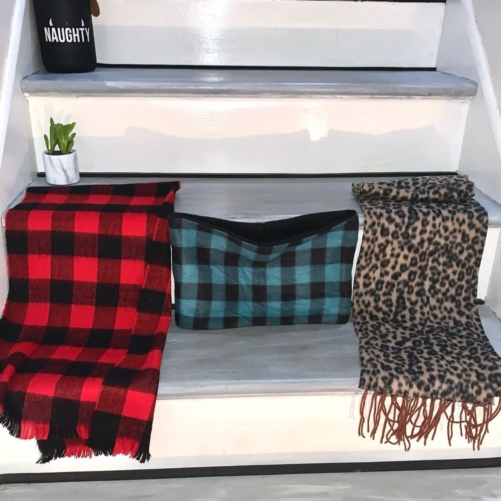 N/A scarves green